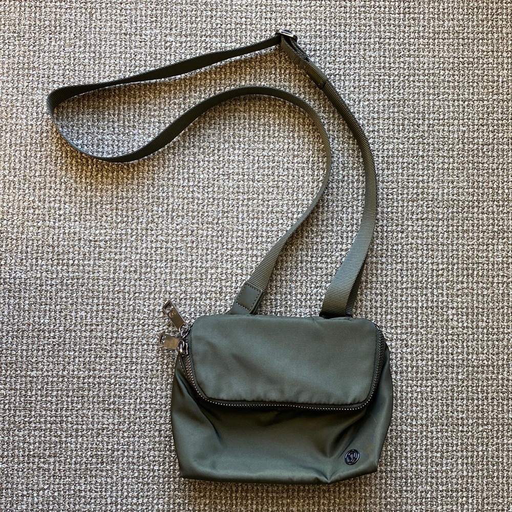 Lululemon Crossbody